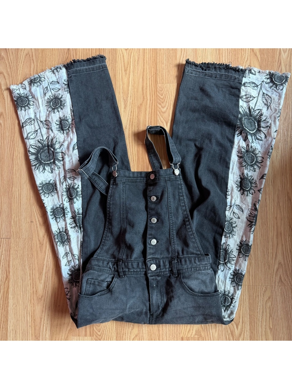 Love Tree Denim Overalls Sunflower Wide Leg Medium